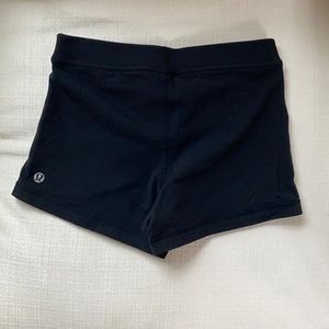 Lululemon shorts 2